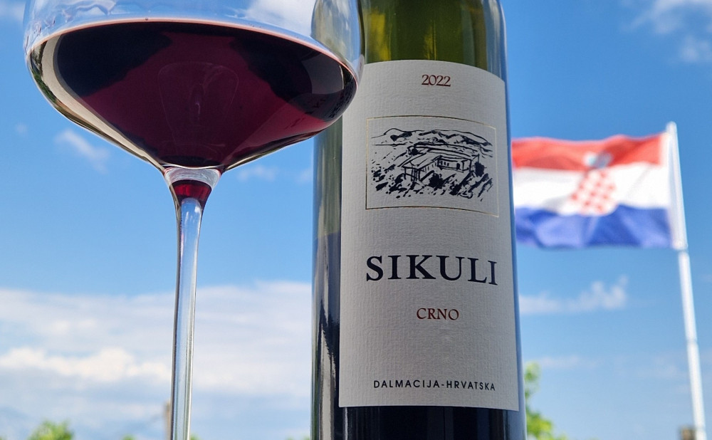 6. Kaštel Sikuli Crno