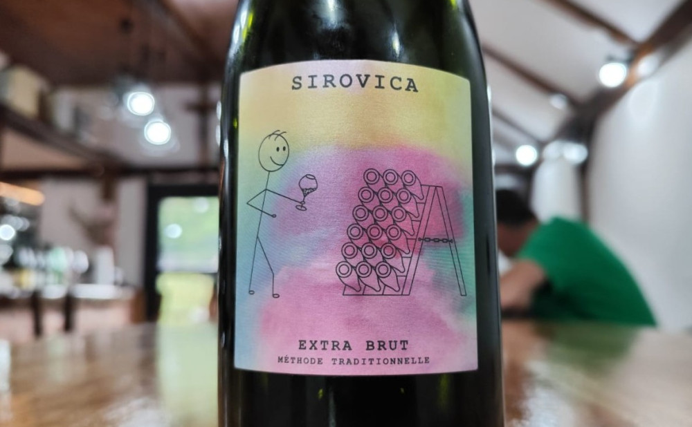 Sirovica pjenušac