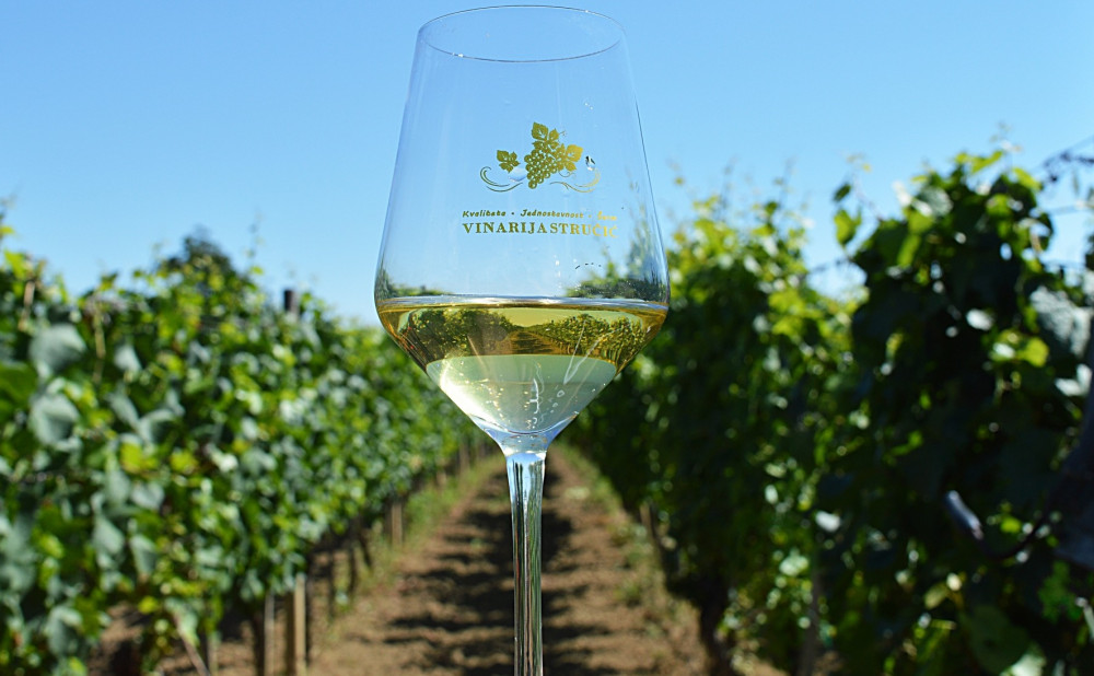 Strucic-vinograd
