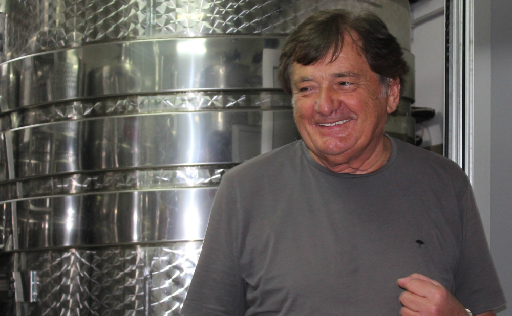 9. Milas Zdenko Kad čuje da mu hvališ vino