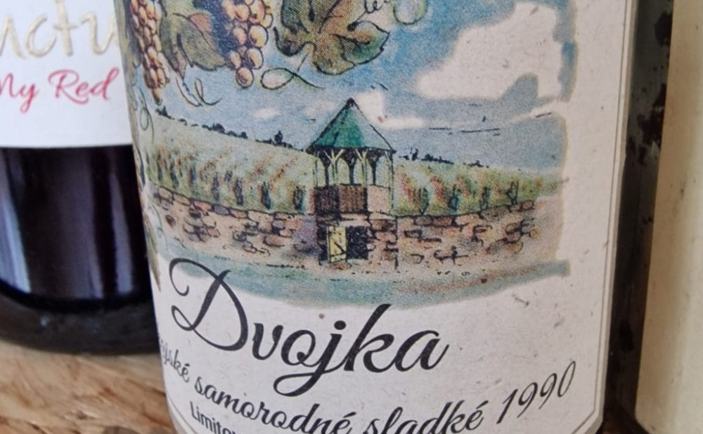 Tokai-Dvojka-samorodne-sladte-1990-1024x1024