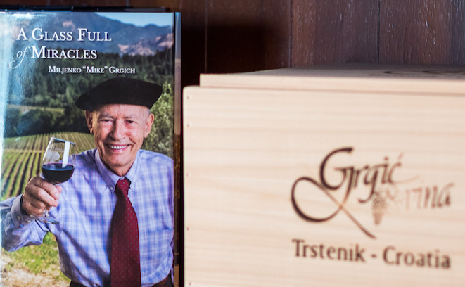 vinarija-grgić-pelješac-knjiga i kutija
