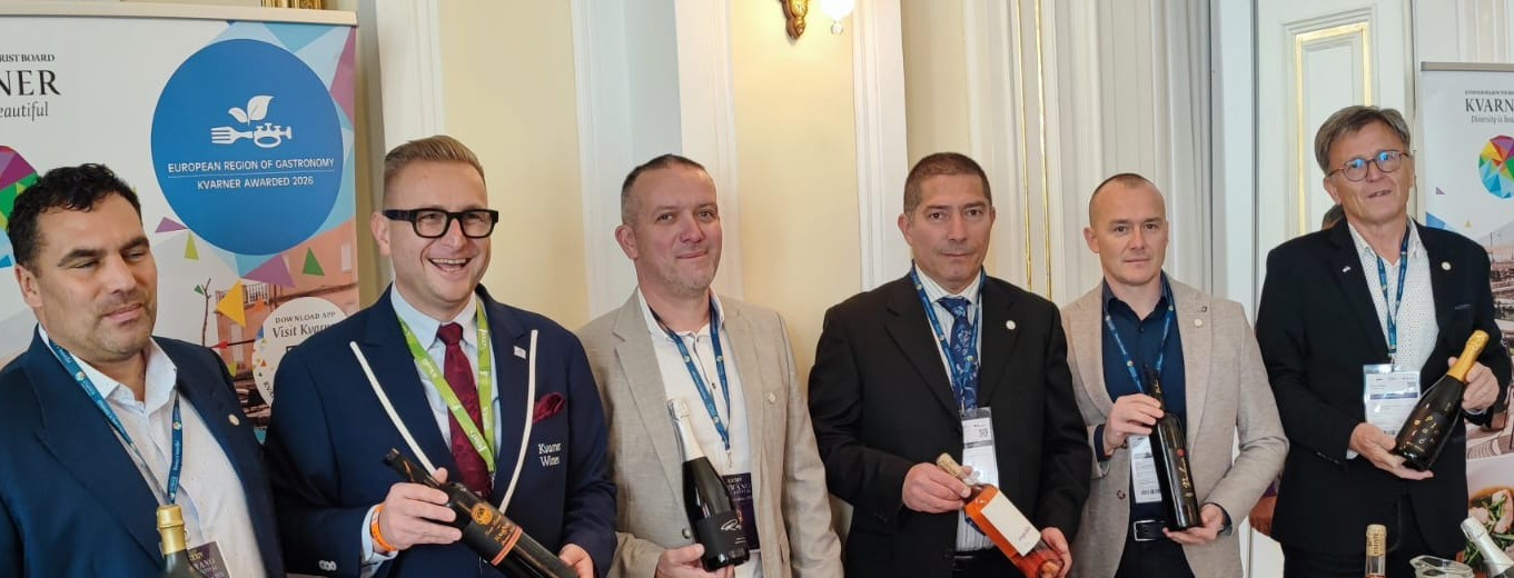 Udruženje Kvarner wines predstavilo vina od žlahtine, jarbole, trojišćine, sansigota i kupaže belica na glasovitom Merano Wine Festivalu
