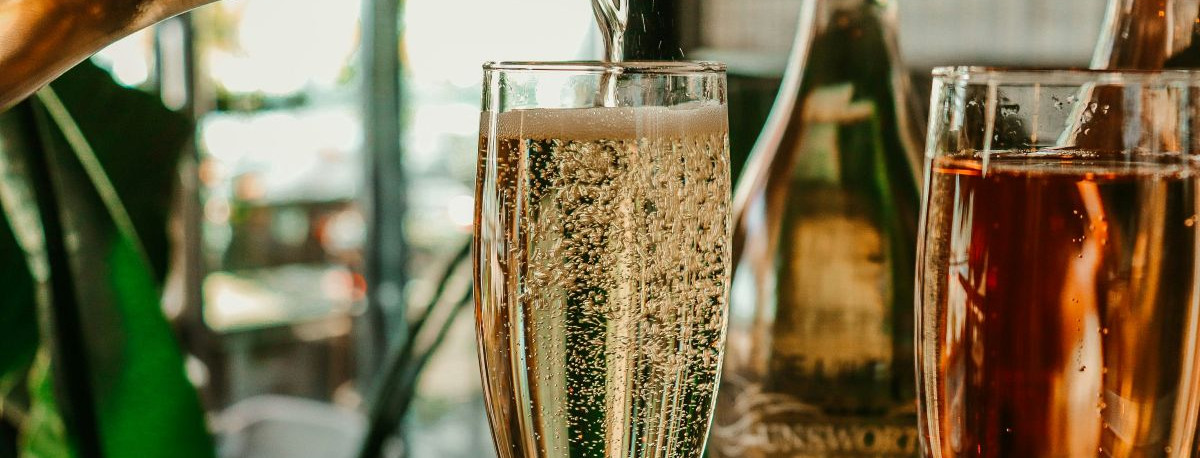 Birajte najdraži pjenušac još danas, 8. siječnja! Zahuktao se Glas naroda i poredak se mijenja iz minute u minutu