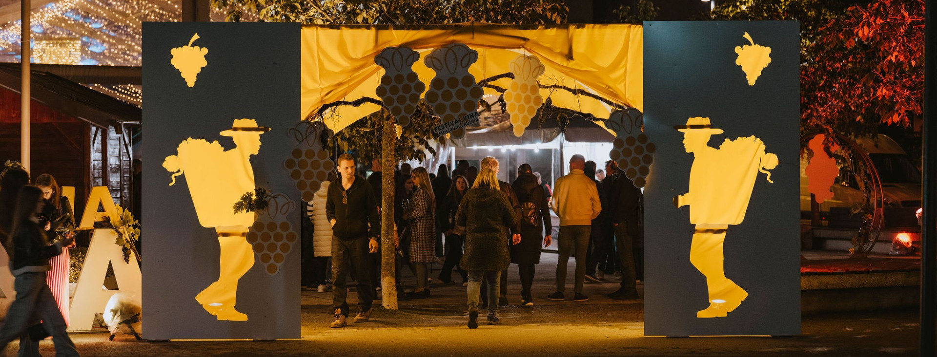 Festival vina MoslaVina! Dan kao na utrkama, a noć ispunjena glazbom